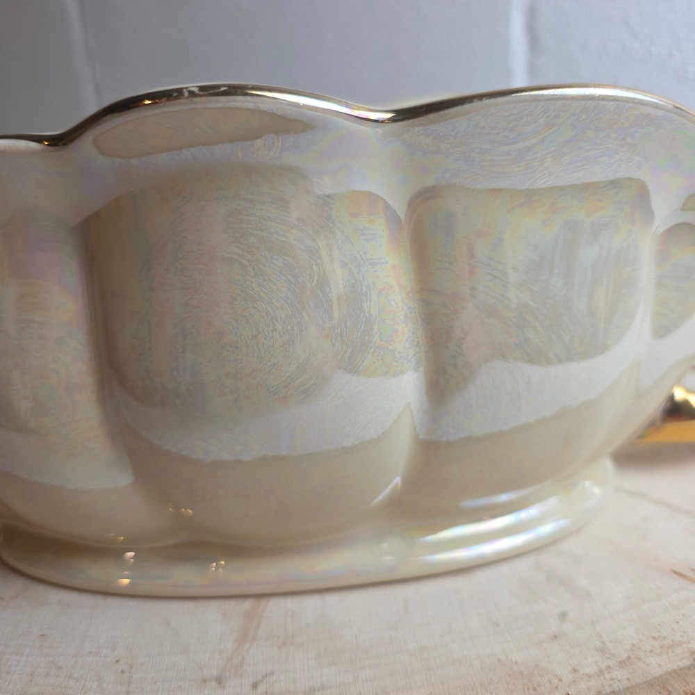 1940s Pearl China Iridescent Console Bowl Scalloped 22K Gold Plated Trim Handles - Picture 4 of 10